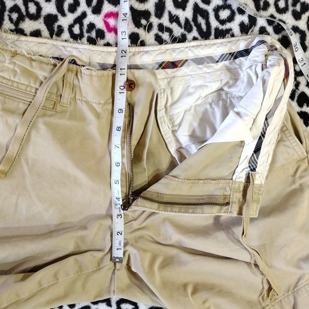 Polo Ralph Lauren Distressed Button DrawString Shorts - Picture 6 of 15